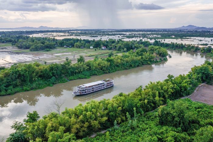 Shore excursions and activities on RV Indochine
